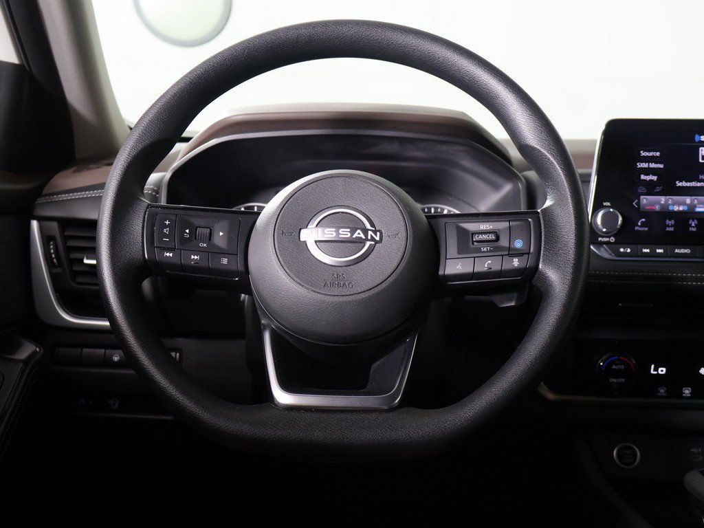 Used 2023 Nissan Rogue SV AWD/4WD image 32