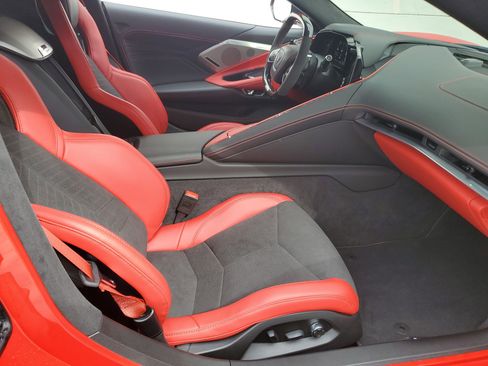 Used 2024 Chevrolet Corvette Z06 image 14