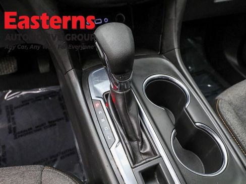 Used 2023 Chevrolet Equinox LT image 13