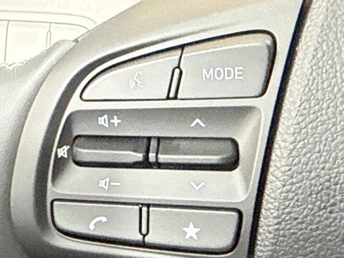 New 2026 Hyundai Venue SEL FWD image 21