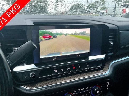 Used 2025 Chevrolet Silverado 2500 LT AWD/4WD image 21
