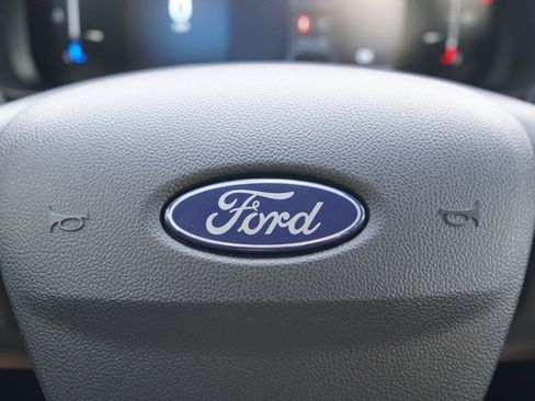Certified 2025 Ford Maverick Lobo AWD/4WD image 15
