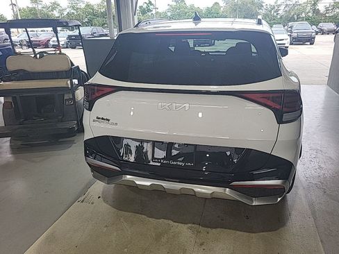 Used 2023 Kia Sportage SX FWD image 4