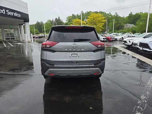 Used 2023 Nissan Rogue SV AWD/4WD image 4
