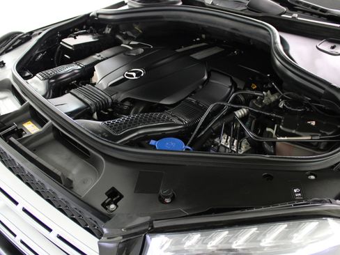 Used 2018 Mercedes-Benz GLS 450 4MATIC w/ Premium Package image 83