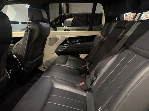 Used 2023 Land Rover Range Rover Long Wheelbase SE AWD/4WD image 7