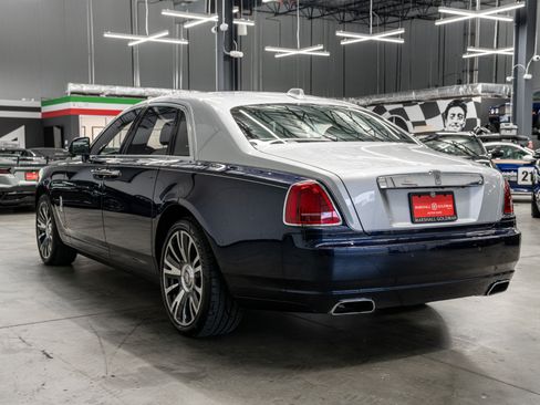 Used 2020 Rolls-Royce Ghost RWD image 6