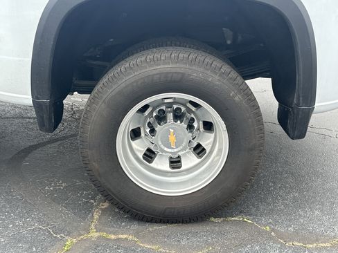 New 2026 Chevrolet Silverado 3500 High Country w/ Technology Package image 19