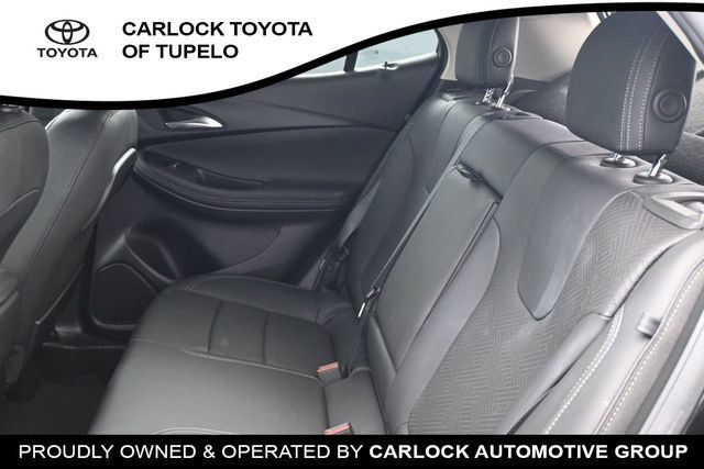 Used 2023 Buick Encore GX Essence w/ Experience Buick Package FWD image 16