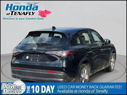 Used 2023 Honda HR-V LX image 5