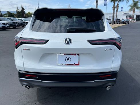 Certified 2025 Acura ADX A-Spec image 9