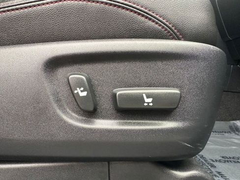 Used 2019 Toyota 4Runner TRD Off-Road Premium image 28