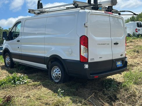 Used 2020 Ford Transit 250 Low Roof AWD w/ Upfitter Package image 10