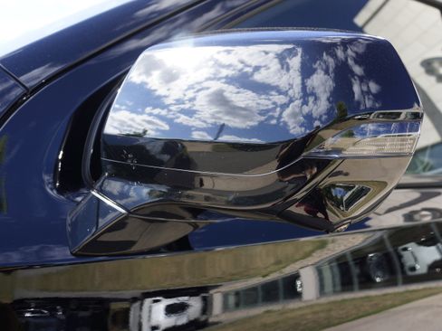 Used 2024 Cadillac Escalade ESV Sport Platinum w/ LPO, Floor Liner Package image 18