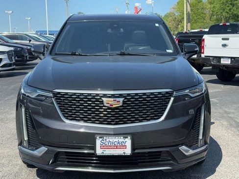 Used 2020 Cadillac XT6 Premium Luxury w/ LPO, Floor Liner Package AWD/4WD image 10