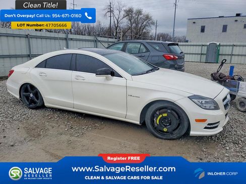 Used 2012 Mercedes-Benz CLS 550 4MATIC w/ Premium I Pkg image 5