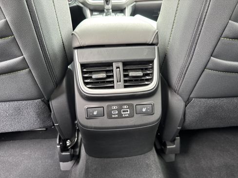 Used 2025 Subaru Outback Onyx Edition XT AWD/4WD image 24