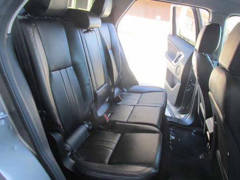 Used 2018 Land Rover Discovery Sport HSE image 70