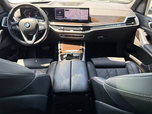 Certified 2024 BMW X5 xDrive40i w/ Premium Package AWD/4WD image 6
