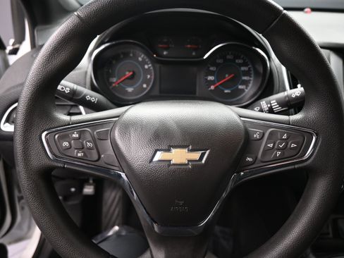 Used 2016 Chevrolet Cruze LT w/ Convenience Package image 15