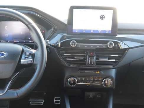 Used 2024 Ford Escape ST-Line image 14