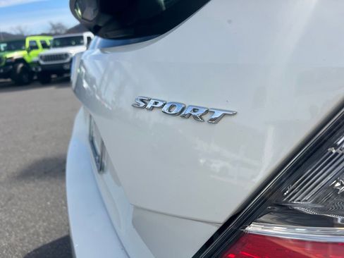 Used 2019 Honda Civic Sport image 31