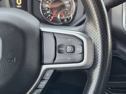 Used 2024 RAM 3500 SLT w/ Quick Order Package 2YG SLT AWD/4WD image 37