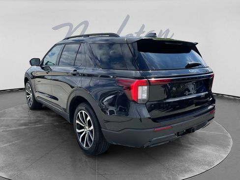 Used 2025 Ford Explorer ST-Line AWD/4WD image 5