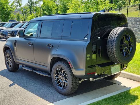 New 2026 Land Rover Defender 110 S AWD/4WD image 12