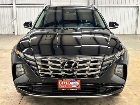 Used 2023 Hyundai Tucson Limited w/ Cargo Package AWD/4WD image 2
