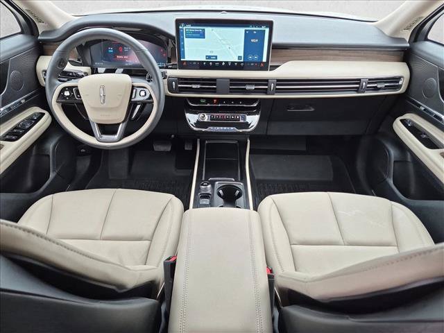Used 2026 Lincoln Corsair Grand Touring AWD/4WD image 17