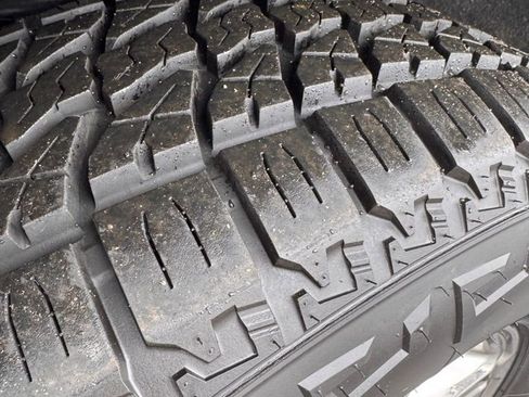 Used 2024 Ford F150 XLT w/ Mobile Office Package image 31