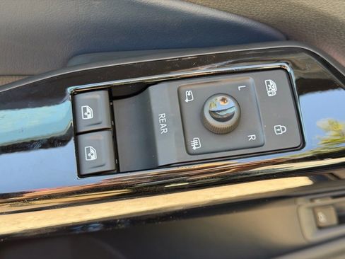New 2025 Volkswagen ID.4 Pro S Plus AWD/4WD image 24