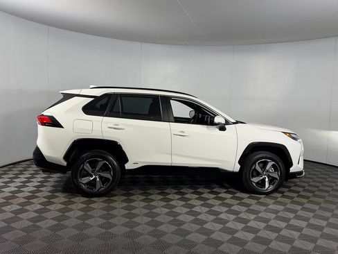 Used 2025 Toyota RAV4 SE AWD/4WD image 5