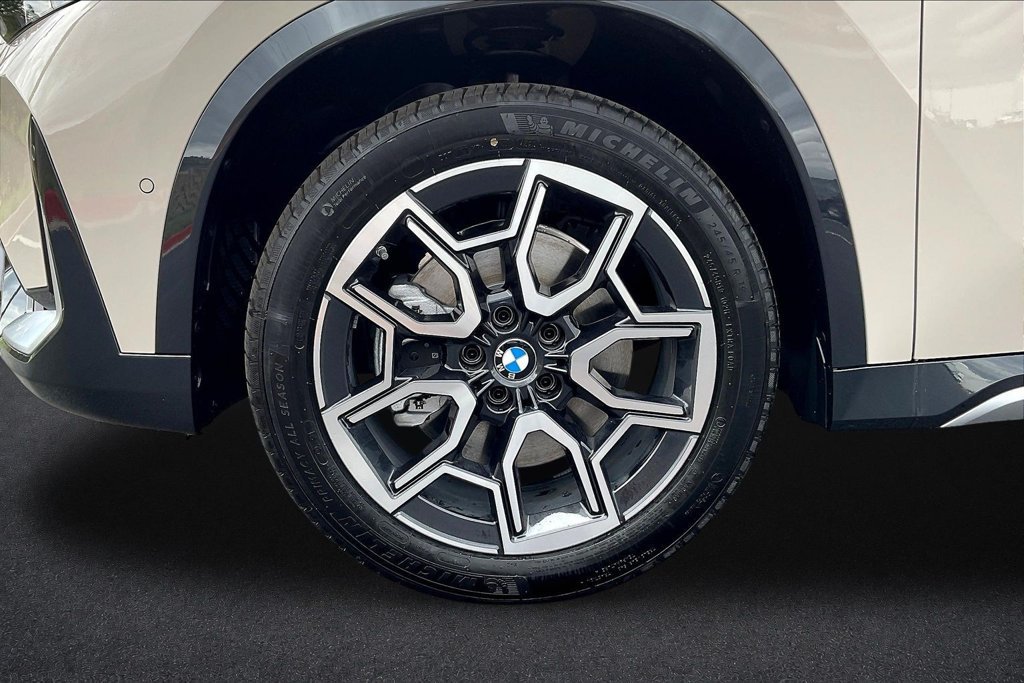 Used 2026 BMW X1 xDrive28i w/ Convenience Package AWD/4WD image 13