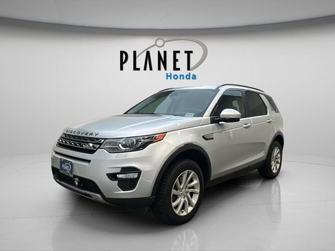 Used 2016 Land Rover Discovery Sport HSE AWD/4WD image 3