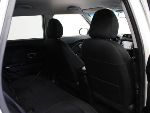 Used 2016 Kia Soul + w/ Audio Package FWD image 23