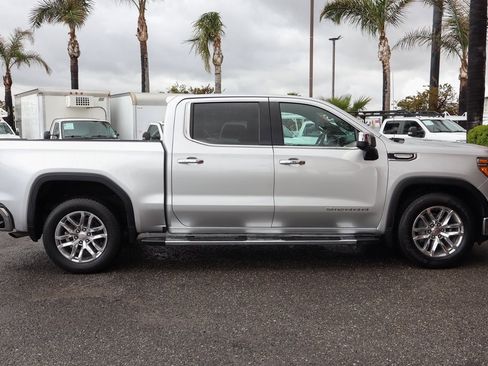 Used 2020 GMC Sierra 1500 SLT image 11