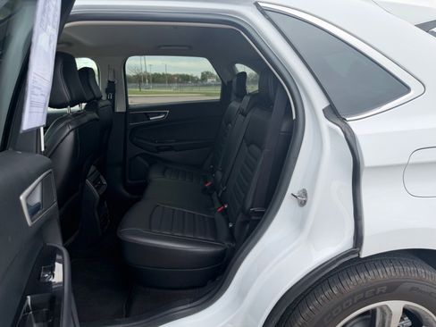Used 2020 Ford Edge SEL w/ Convenience Package FWD image 20
