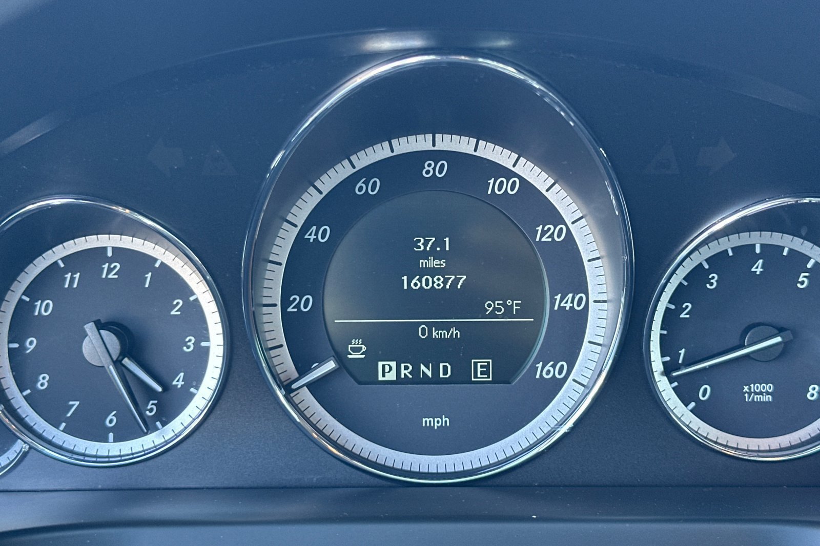 Used 2011 Mercedes-Benz E 350 Cabriolet image 24