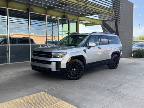 Used 2024 Hyundai Santa Fe Calligraphy image 1