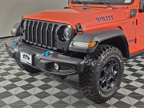 Used 2023 Jeep Wrangler Unlimited AWD/4WD image 10