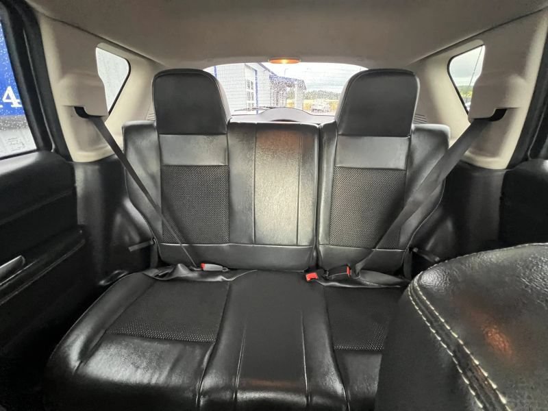 Used 2014 Jeep Compass Latitude AWD/4WD image 21