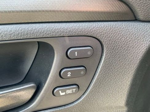 Used 2025 Honda Ridgeline TrailSport image 7