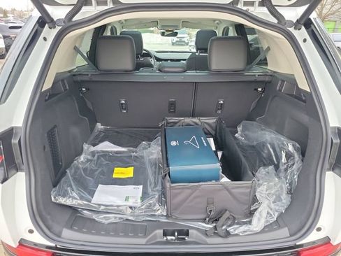 Certified 2025 Land Rover Discovery Sport S AWD/4WD image 13