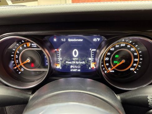 Used 2022 Jeep Wrangler Unlimited Sahara image 15