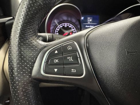 Used 2018 Mercedes-Benz C 300 4MATIC Sedan w/ Premium Package image 19