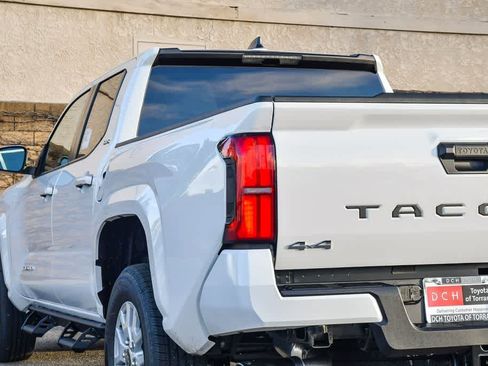 New 2026 Toyota Tacoma SR5 image 9