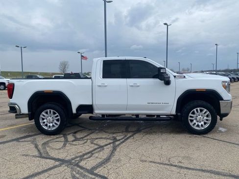 Used 2022 GMC Sierra 2500 SLE w/ SLE Convenience Package AWD/4WD image 2