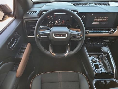 New 2026 GMC Canyon AT4 AWD/4WD image 12